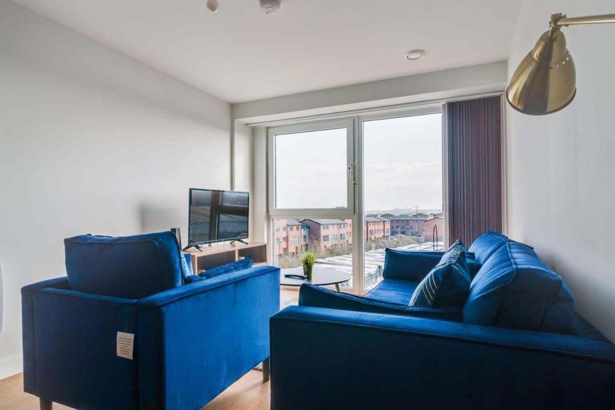 Lovely Riverside 2 Bed Apartment Leeds  Kültér fotó